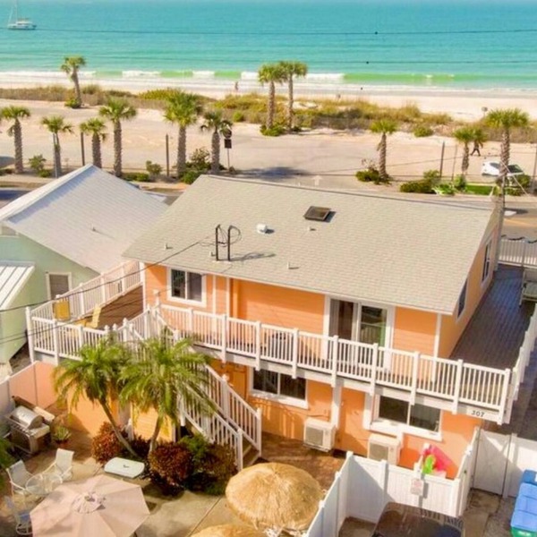 Gulf & Sunset Views! 1BR Apt. C is a Centrally Located, walk to all location