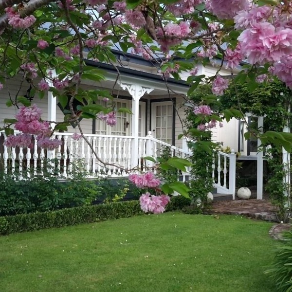 Guthrie Cottage In the Village of Havelock North