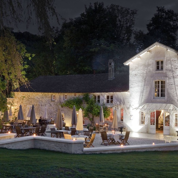 Hôtel la Source Bleue