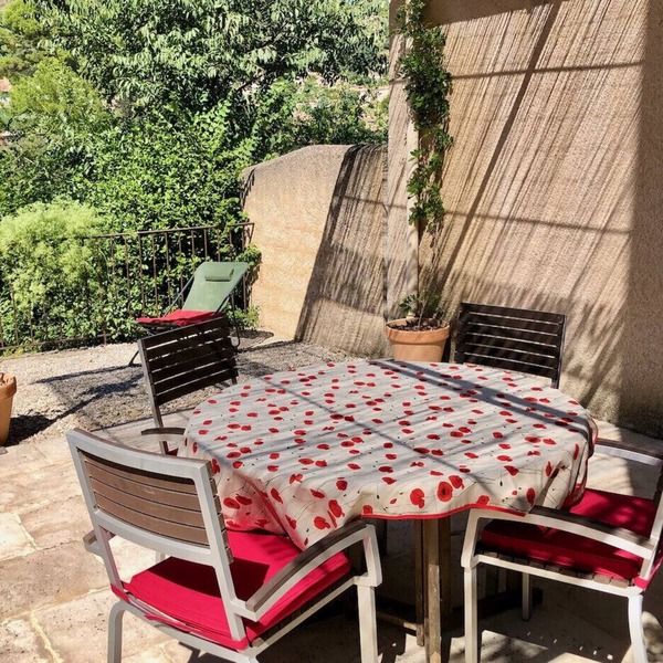 Hameau du stade : comfortable Appt. 2 bedrooms with terrace
