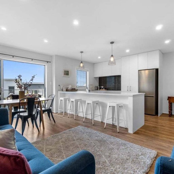 Hamilton Lake Haven - Great Location