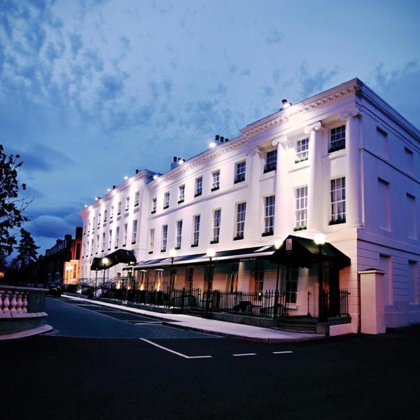 Hampton Hotel