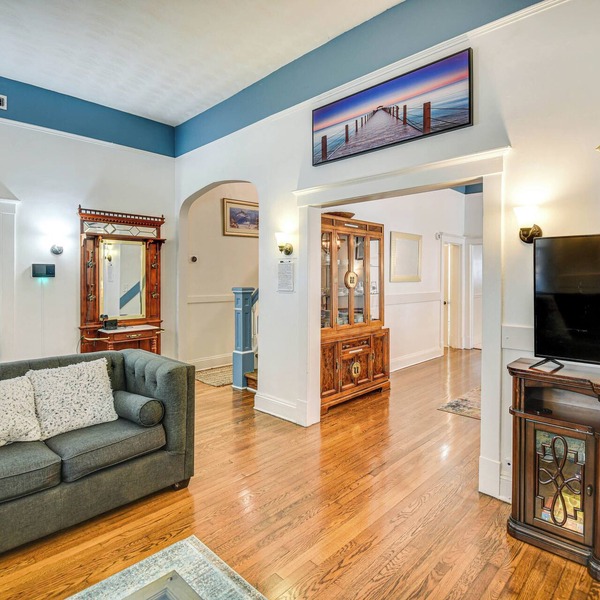 Hampton Sanctuary w/Fire Pit & Fenced Yard!