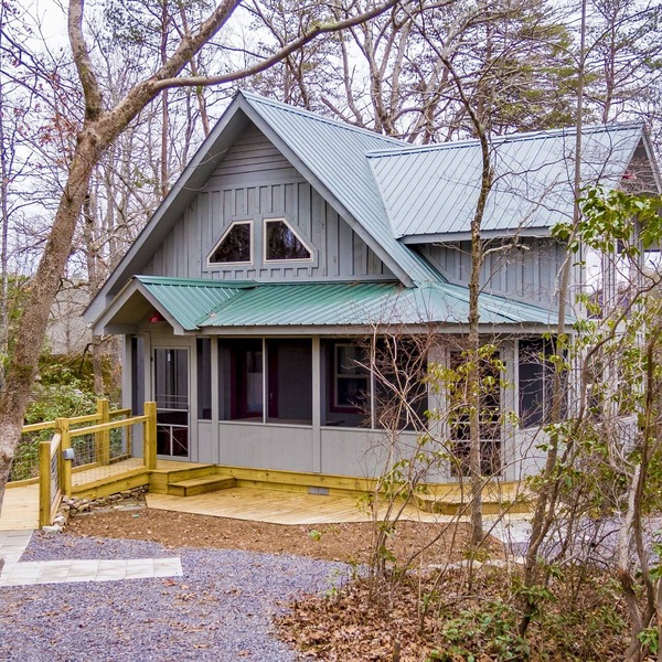 Handicap Accessible cottage at Desoto Falls Mentone, AL Central Time Zone