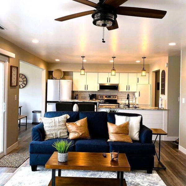 Harborview on the water - sleeps 20!