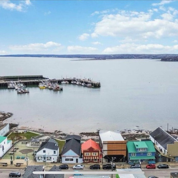 Harbour-View Overlooking the Bay of Fundy - Digby