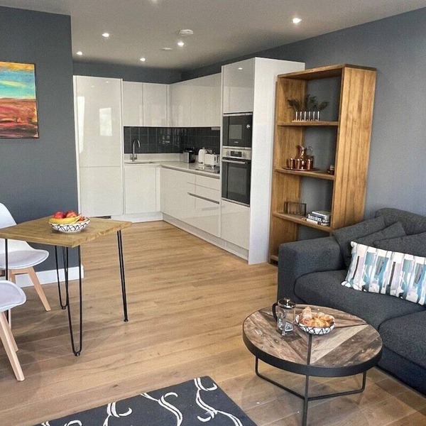 Harbourside Hideaway - Superb Flat with Terrace