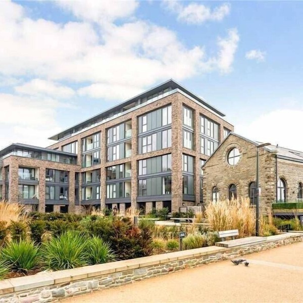 Harbourside Hideaway - Superb Flat With Terrace