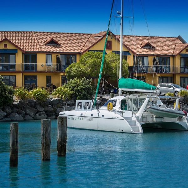 Harbourside Lodge