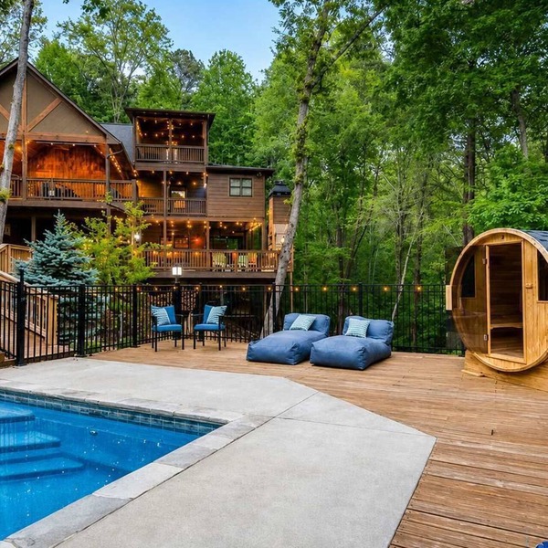 Heated Pool Mtn Views Sleeps 20 Game Room