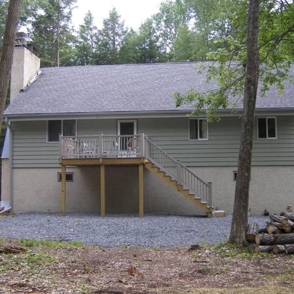 Herbies Hideaway A Unique Getaway Just 4 Miles From Rickett's Glen State Park.