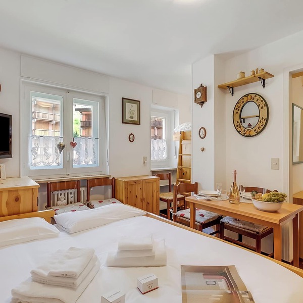 Hermitage Studio - close to ski pistes, Sestriere, Italy