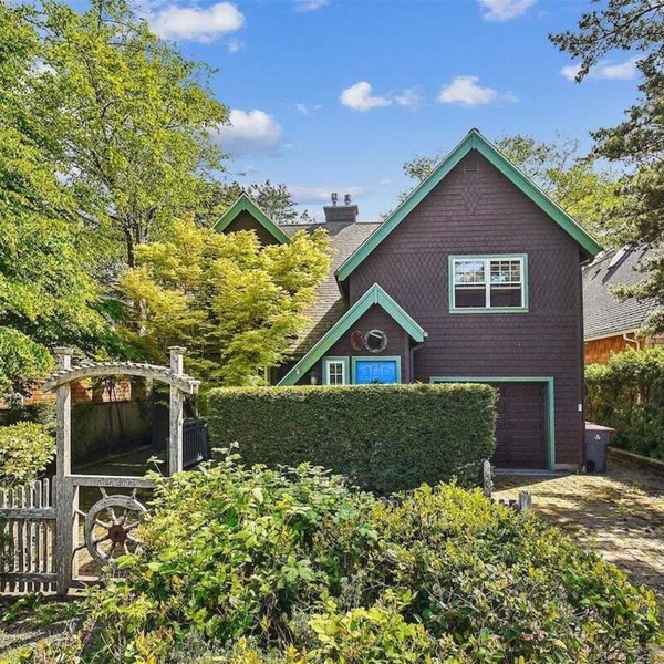 High Jinks - New Listing!
