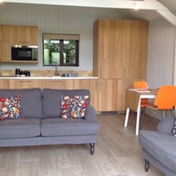 High quality accommodation for couples in semi rural setting