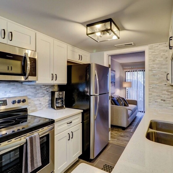 Hilton Head 2BR Escape w/Pool & Sofa Bed