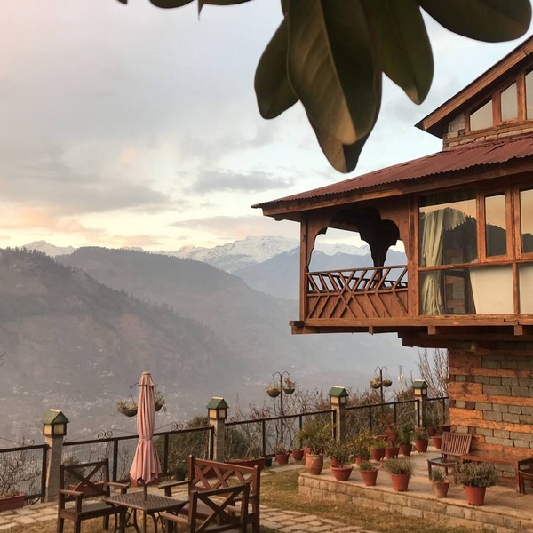Himalayan Kothi Kais