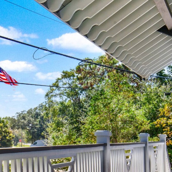 Historic 3 Unit Beach House for Families
