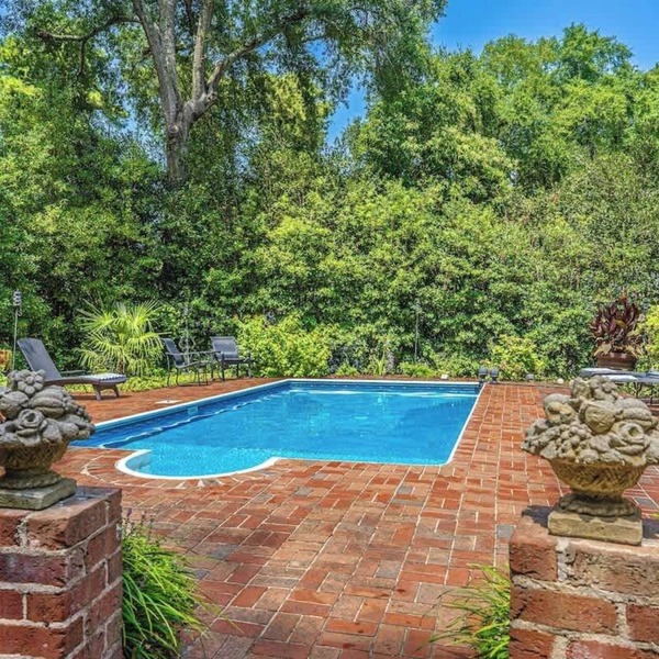 Historic Tremont Cottage with Pool