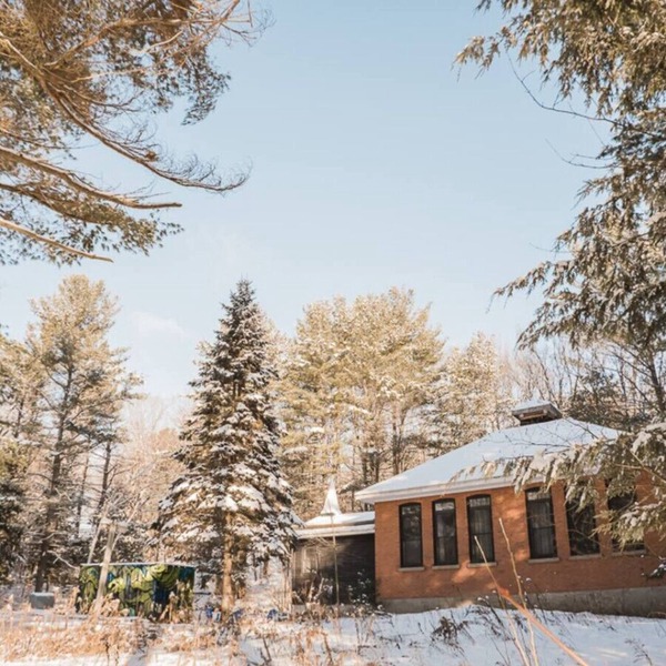 Historic Walker`s Point Muskoka School House