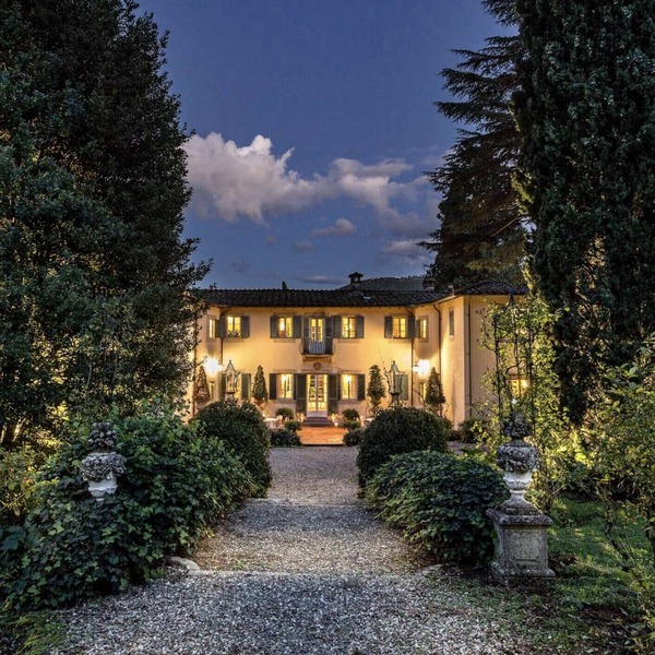 Historical Villa Daniela in the countryside