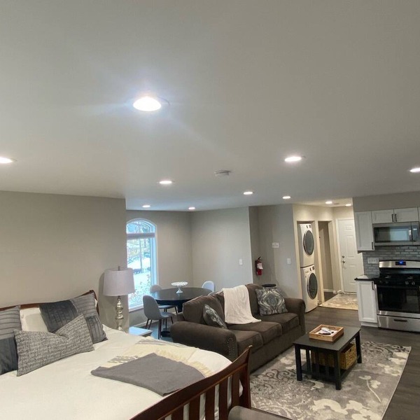 Holcombe Loft - Studio Apartment in Historic Stillwater MN