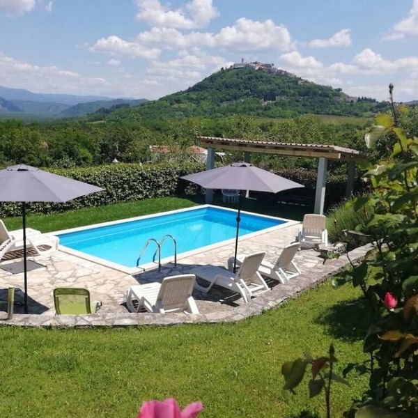 holiday home "Valentino" with view on the water