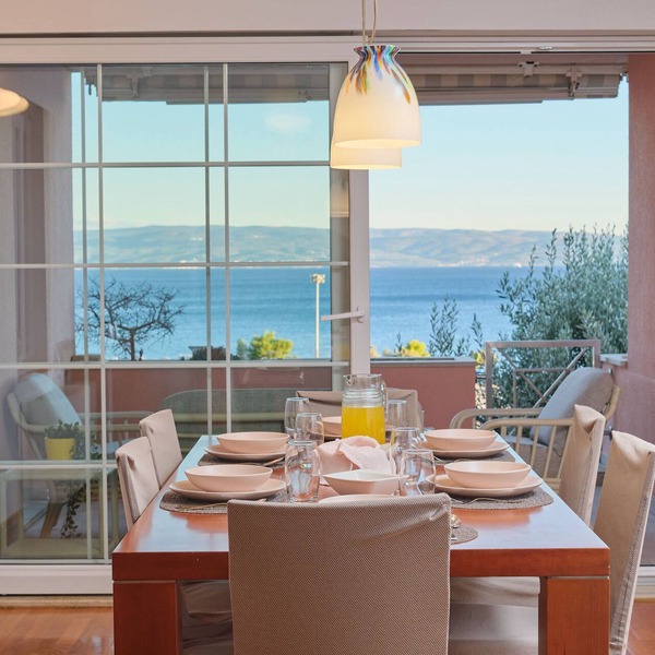 Holiday Seaview Apartment by Litto
