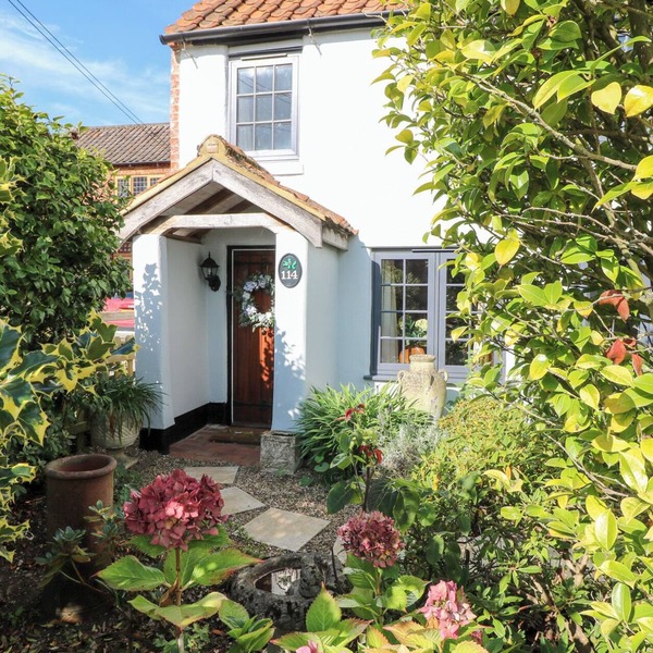 Hollyhedge Cottage