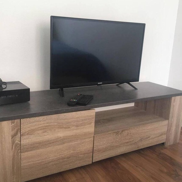 Homerez - Bright Studio in Clichy 27 m² + parking