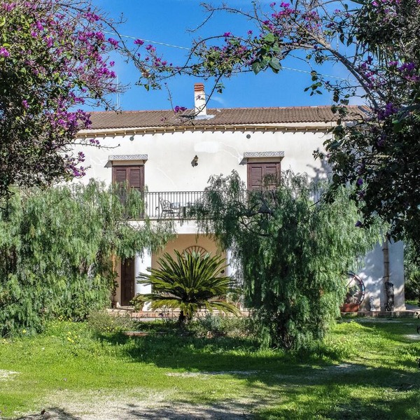 Homerez - Spacious house in Sciacca, sea view