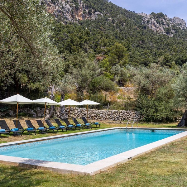 Honor - Rustic villa for up to 16 people