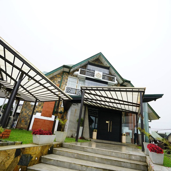 Horton Towers & Cottages