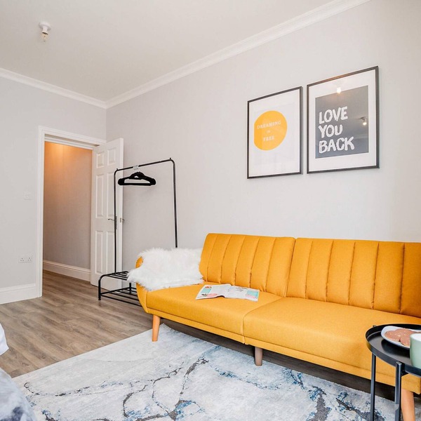 Host & Stay | Bridge Street Apartment