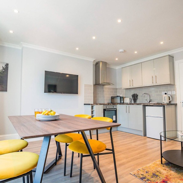 Host & Stay | Bridge Street Penthouse Apartment
