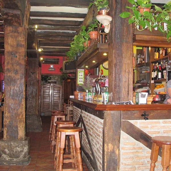 Hostal Rural Elosta