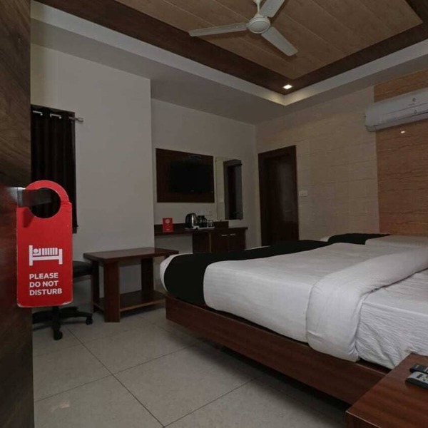 Hotel Big Dream Agra near Tajmahal