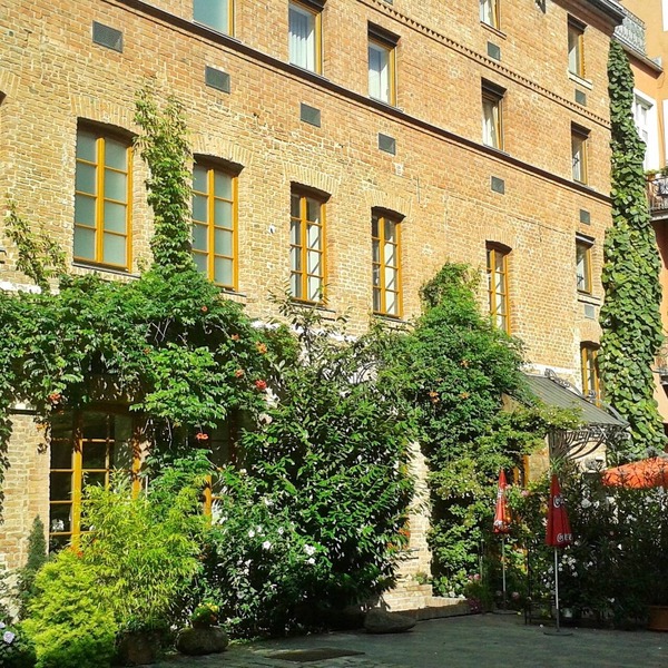 Hotel Fabrik