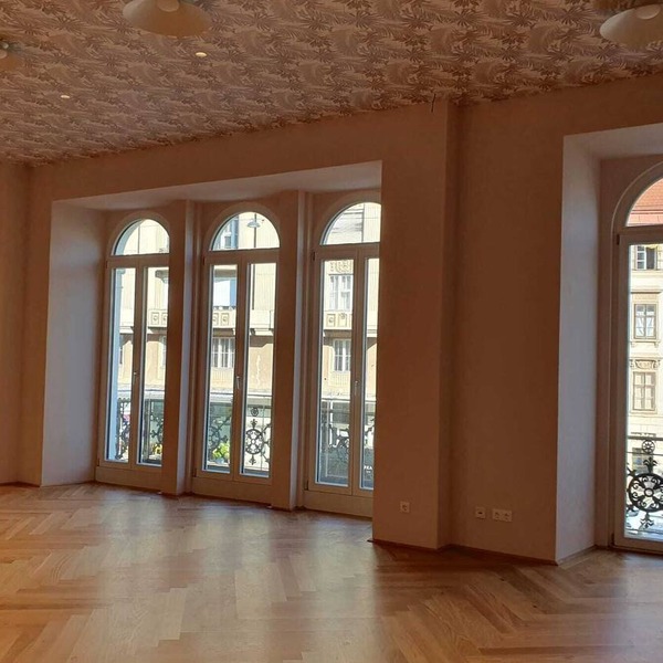 Hotel Karol