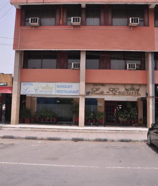 Hotel Le Crown