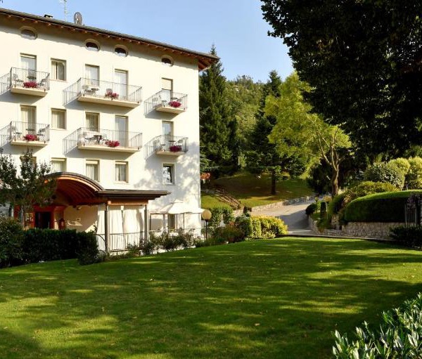 Hotel Lilla'