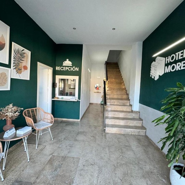 HOTEL MORELL