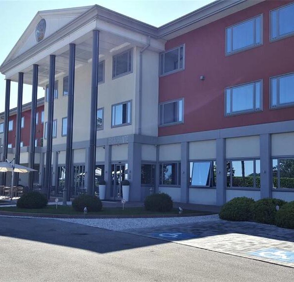 Hotel Poppi