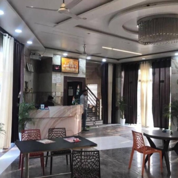 Hotel Suraj
