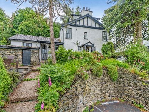 Howe Cottage