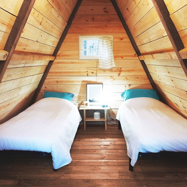 Hoya Surf Camp Activities+Hutte