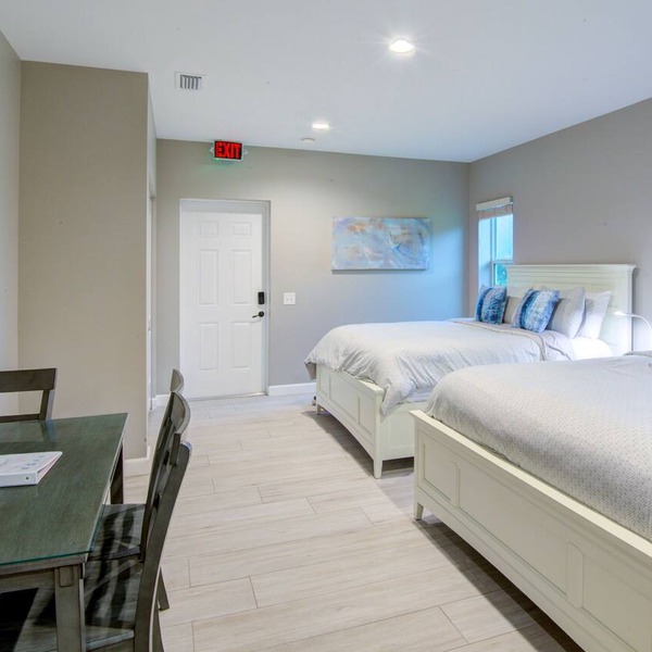 HS#2- Modern Studio next to Premier Sports Complex