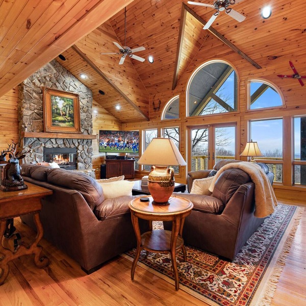 Huge Cabin on Beech Mountain