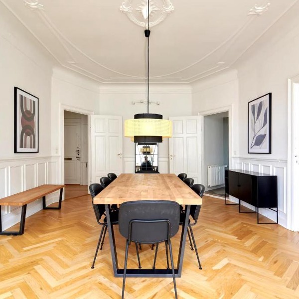 Huge modern & central 2BR loft