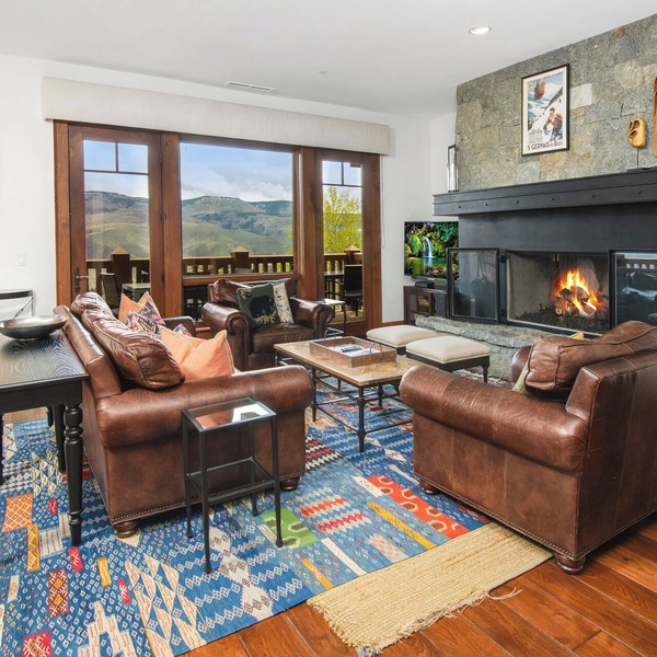 Hummingbird by Elevation Accommodations