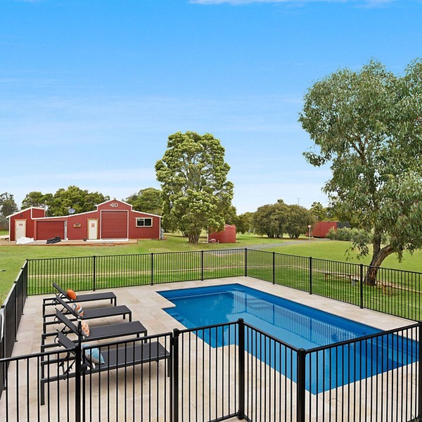 Hunter Valley Lodge & Retreat - STAYZ HOLIDAY HOME FINALIST